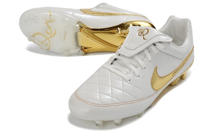 Screenshot Nike Tiempo Legend